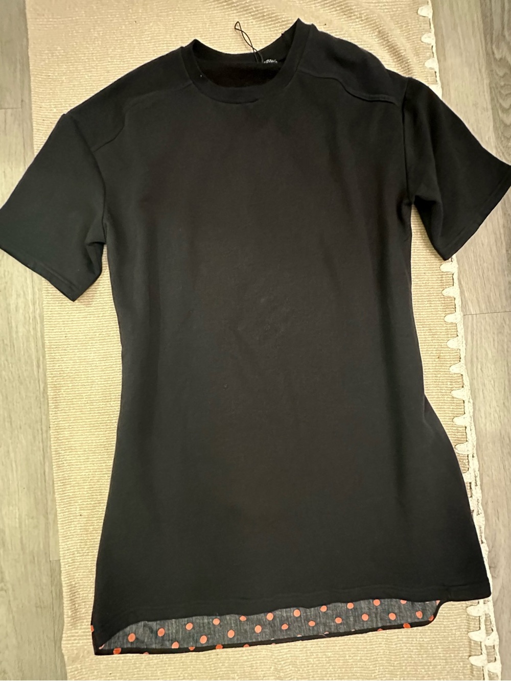 Women’s Black Short-Sleeve Layered Hem Dress
